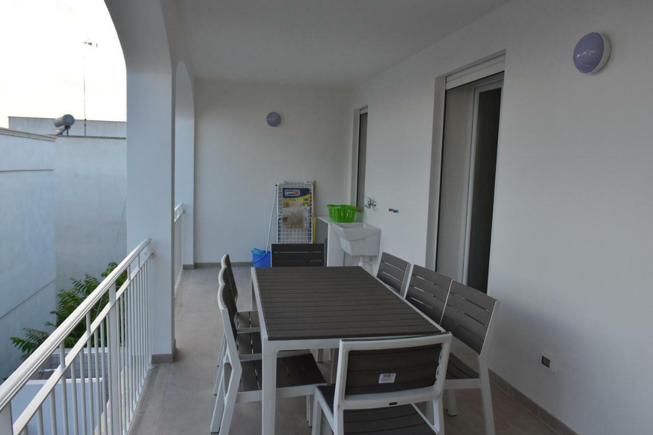 Casa Mare Torre Pali Salento Villa Exterior photo